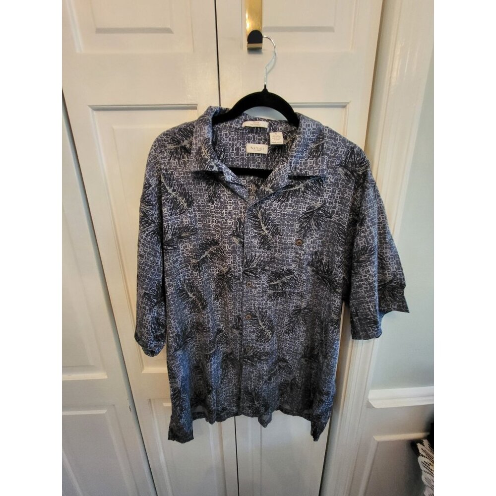 Men's Leaf Print Silk/rayon Button up Shirt Van Heusen XL Resortwear Cruisewear